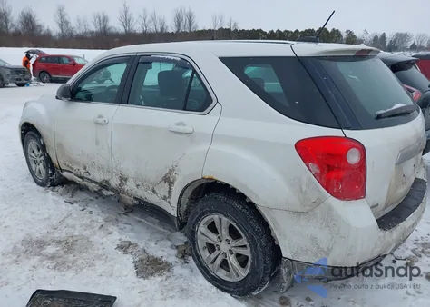 2015 Chevrolet Equinox Ls z USA, uszkodzony, nr VIN 1GNFLEEK6FZ109082